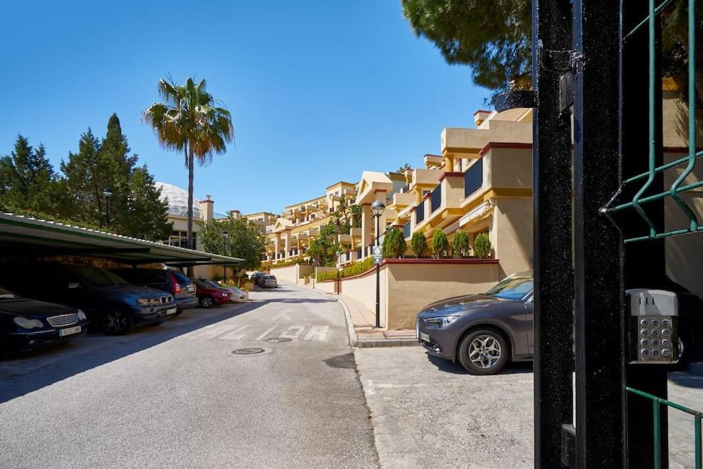 Oleholidays 222 Romana Playa Junto Al Mar Apartamento Marbella
