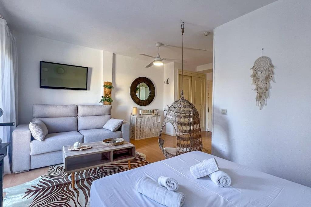 Oleholidays 222 Romana Playa Junto Al Mar Apartamento *